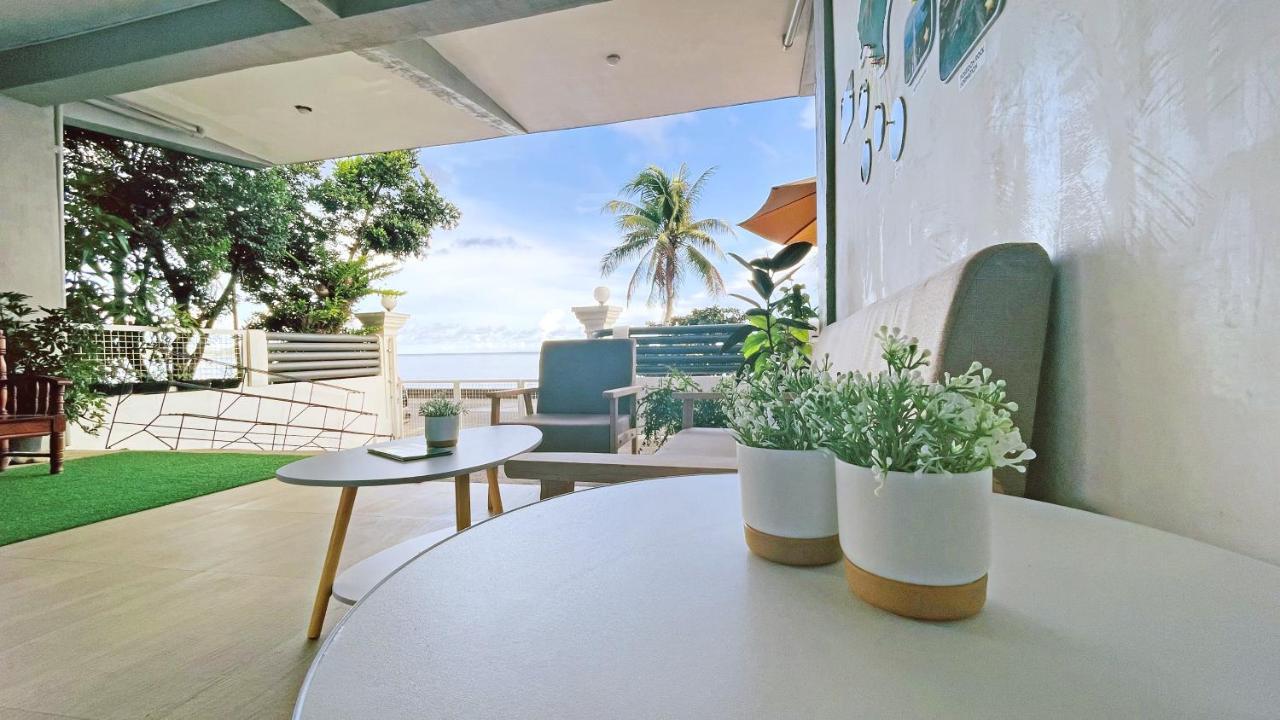 Happy Island Inn Virac Exterior foto